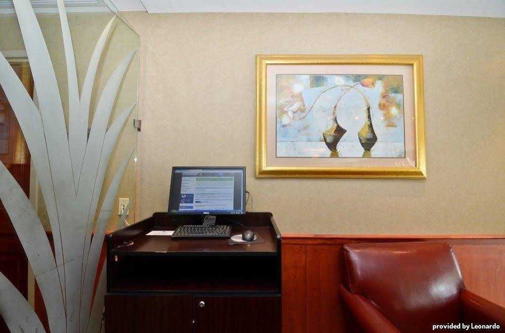 Best Western Queens Court New York Buitenkant foto