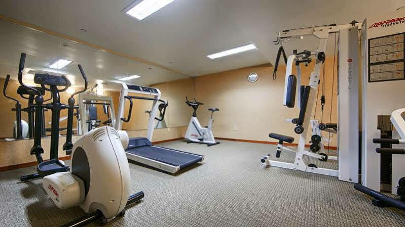 Best Western Queens Court New York Buitenkant foto
