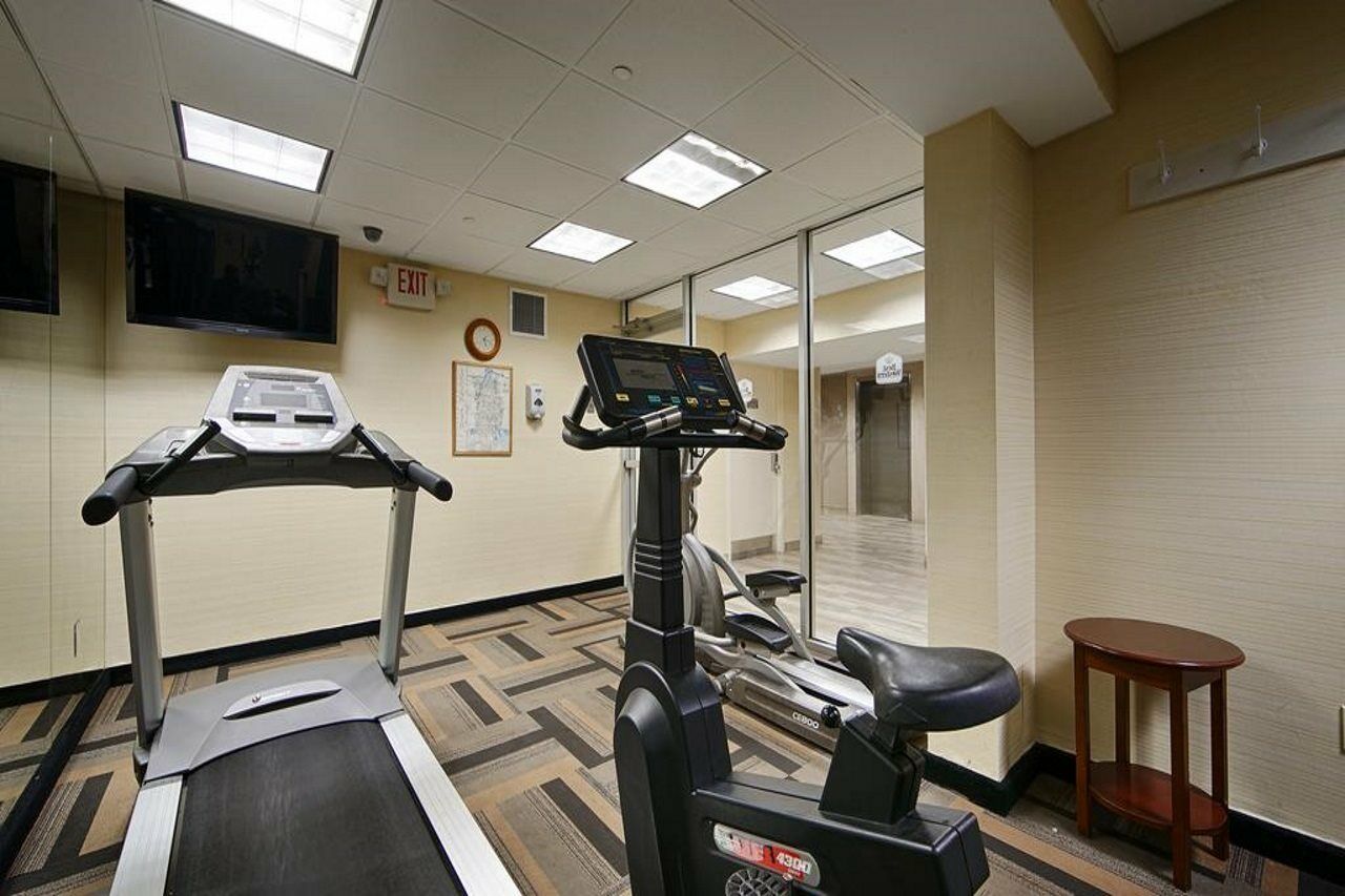 Best Western Queens Court New York Buitenkant foto